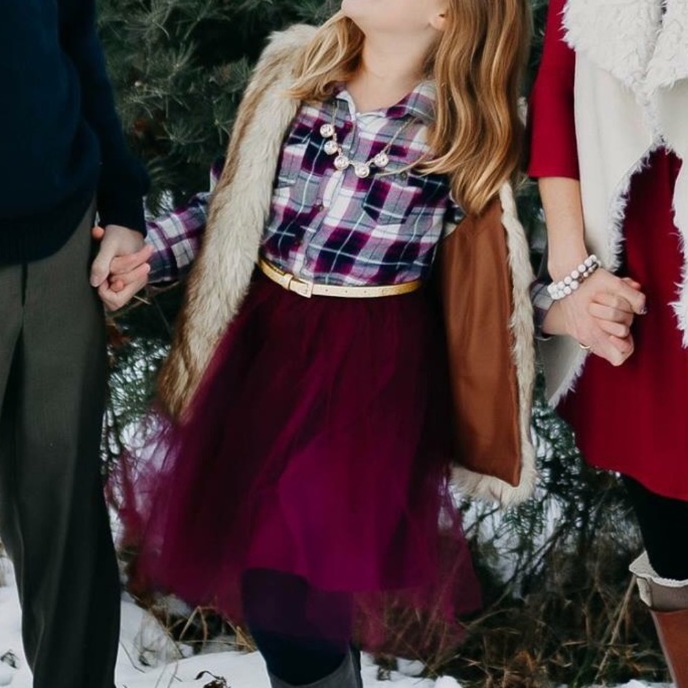 Adorable Girls size 10 Burgundy Plaid Tulle Dress